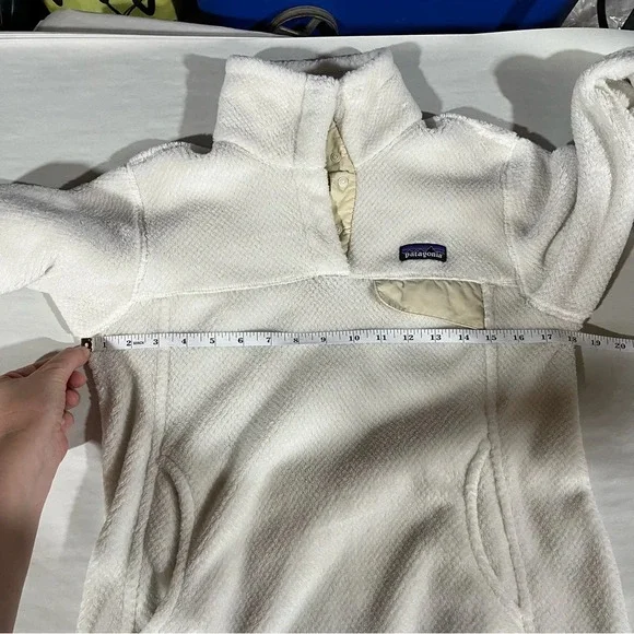 PATAGONIA ~ Women’s White Cream Retool Snap Pullover Polartec Fleece Sweater - Picture 11 of 12